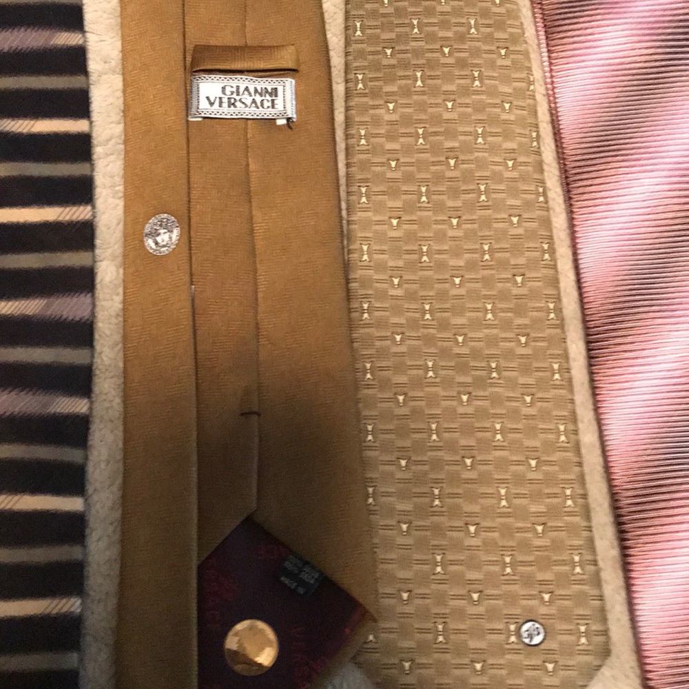 Designer neckties